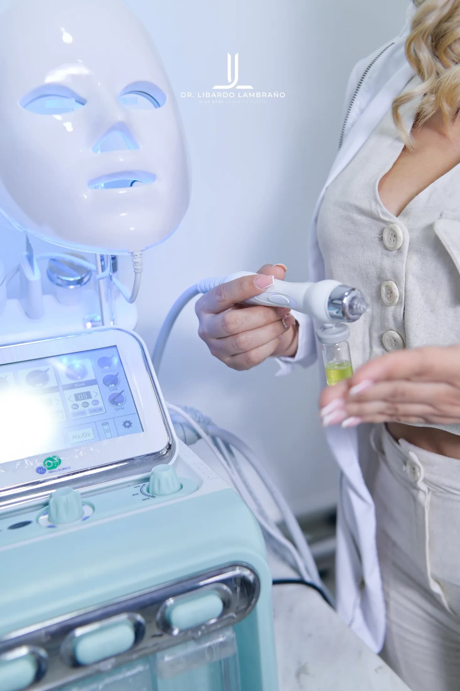 Tecnología de estética facial en BlueBody Aesthetic Center